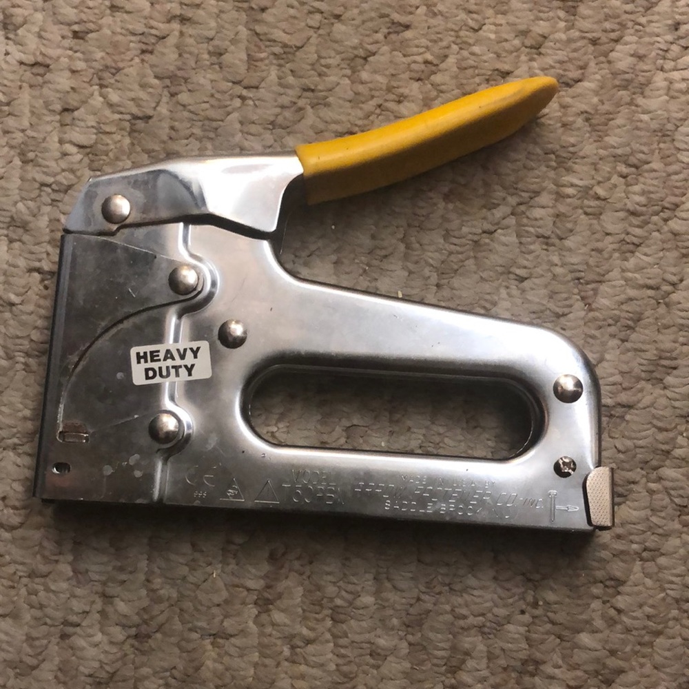 Arrow fastener co brad and staple gun
